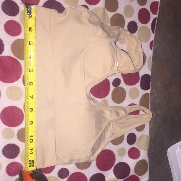 Bras - Picture 4 of 4